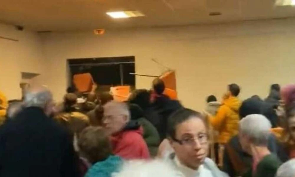 Ομάδα ακροδεξιών επιτέθηκε σε εκδήλωση για την Παλαιστίνη στην Λιών